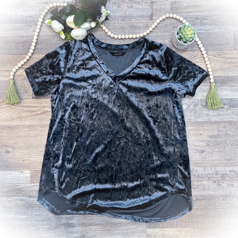 Gorgeous crushed velvet top